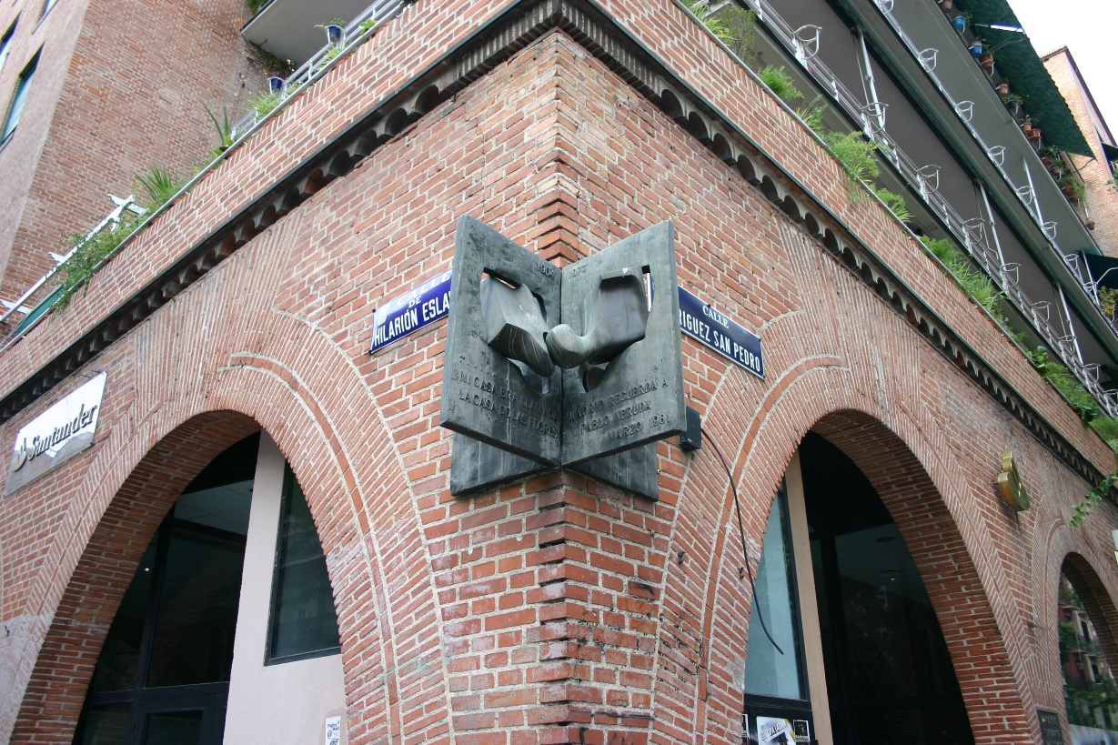 Severo Ochoa and Francisco Grande Covián's home, Madrid - 06.JPG